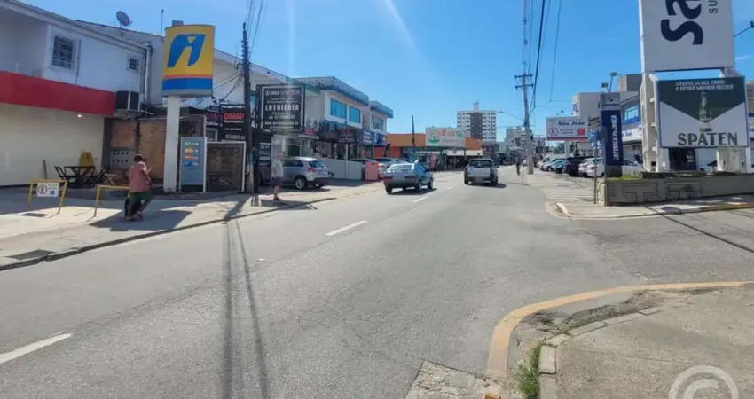 Loja estrategicamente localizada no Centro de Palhoça: ideal para alavancar o seu negócio