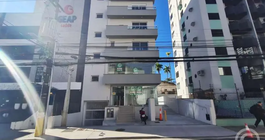 Aconchegante apartamento com duas suítes no coração de Florianópolis
