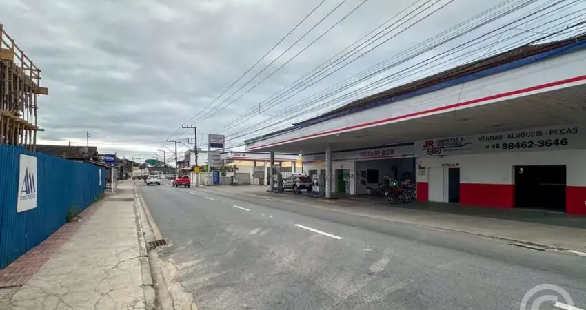 Loja estrategicamente localizada no centro de palhoça, ideal para alavancar o seu negócio