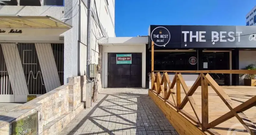 Alugue um espaço comercial amplo e estrategicamente localizado em Coqueiros, Florianópolis