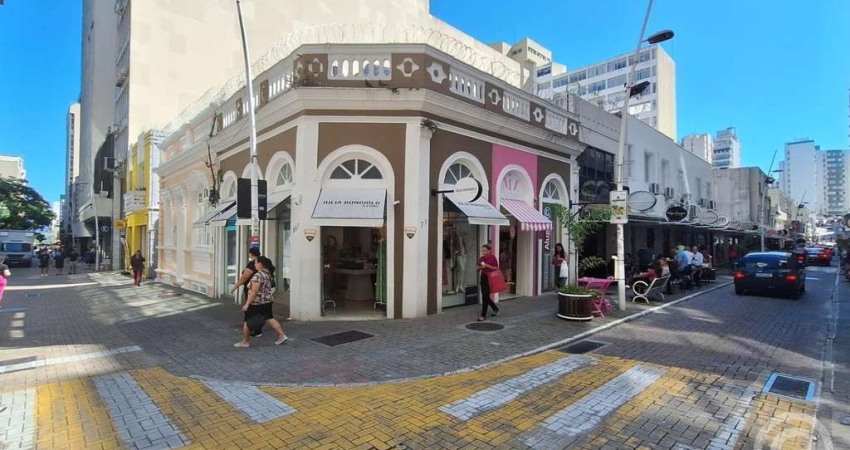 Ponto comercial para alugar na Rua Vidal Ramos, 79, Centro, Florianópolis