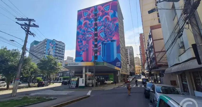Apartamento semimobiliado no coração de Florianópolis