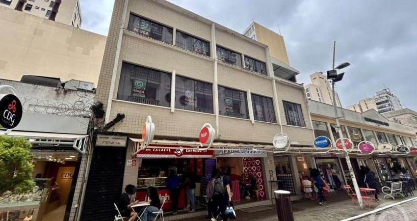 Sala comercial com terraço no Centro de Florianópolis