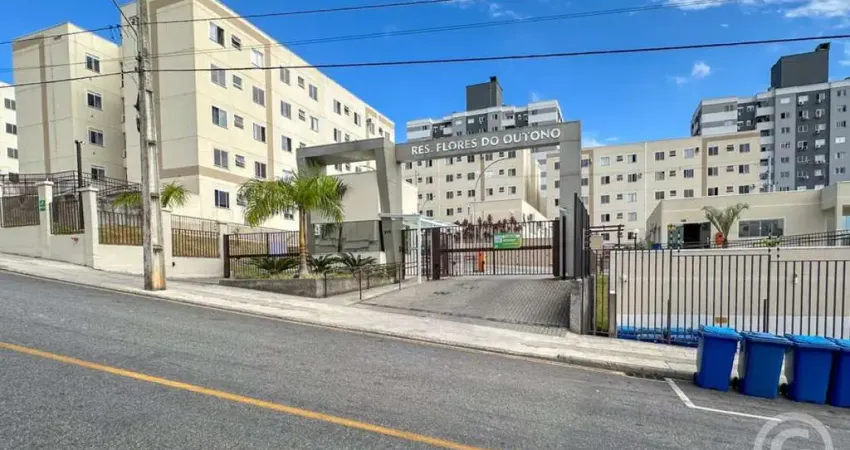 Conforto e comodidade esperam por você no condomínio Flores do Outono