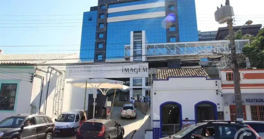 Sala comercial no Centro de Florianópolis: sua empresa em localização estratégica