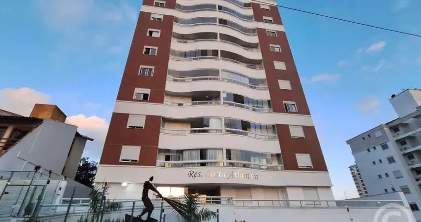Conforto e conveniência no Edifício Costa Atlântica, em São José