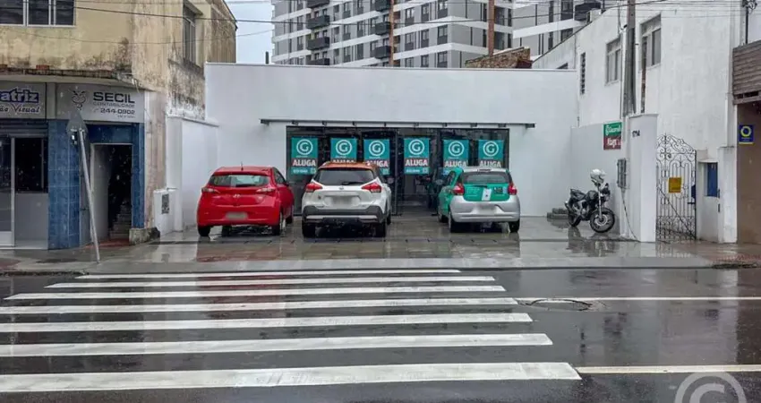 Loja comercial para alugar no estreito: localização estratégica e grande fluxo de público