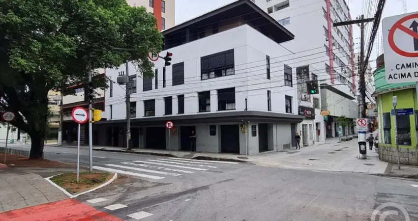 Alugue um confortável apartamento mobiliado no centro de florianópolis