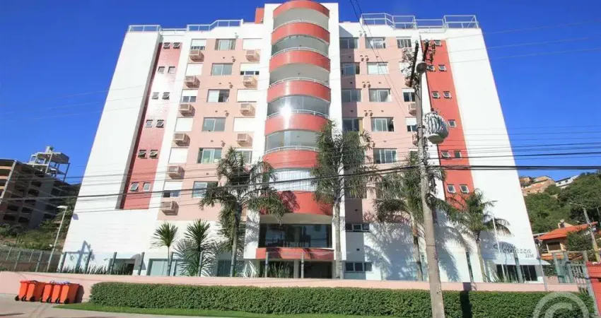 Conforto e segurança em um moderno apartamento no saco grande