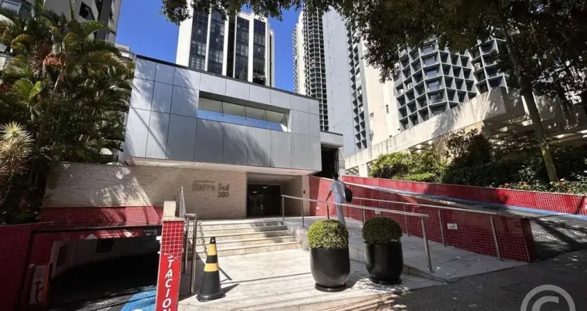 Sala comercial para alugar na Avenida Rio Branco, Centro, Florianópolis