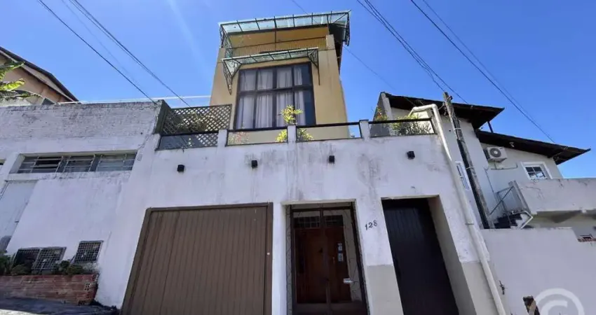 Conforto e praticidade: descubra sua nova casa no Centro de Florianópolis