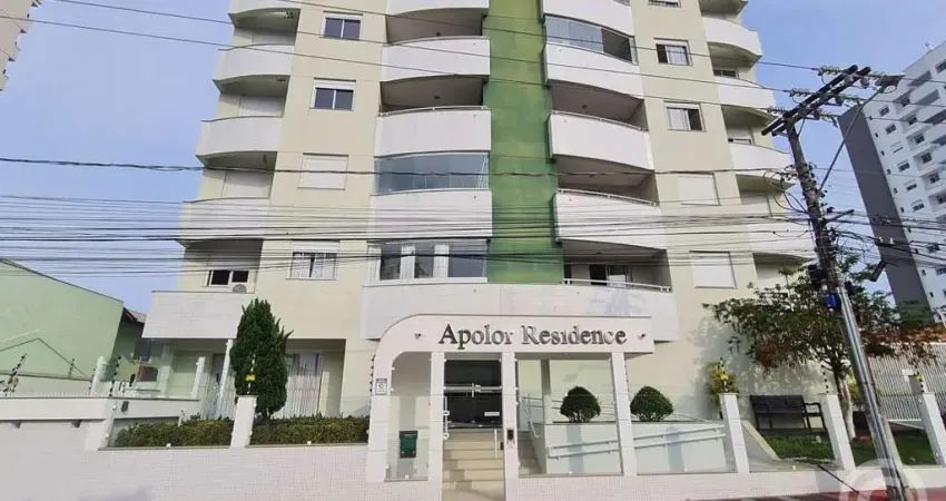 Apartamento com 3 quartos para alugar na Rua Santo Antônio, Barreiros, São José