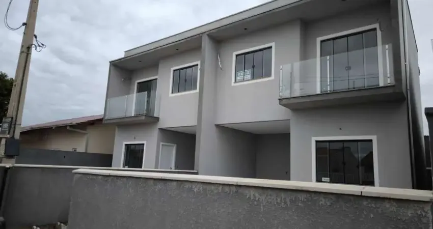 Casa com 3 quartos à venda na Rua Leopoldo Olegário Brenneisen, 400, Centro, Barra Velha