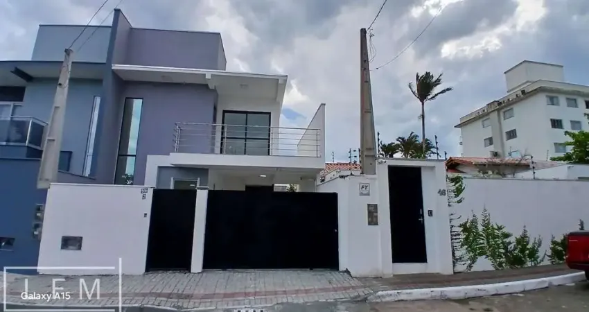 Casa com 3 quartos à venda na Rua José Alfredo Moraes Gonzaga, 56, Centro, Penha