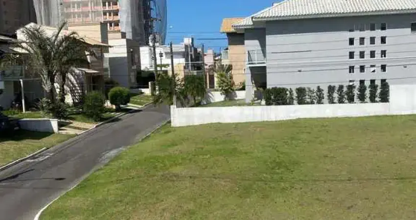 Terreno em condomínio fechado à venda na Avenida Emanoel Pinto, 2698, Centro, Balneário Piçarras