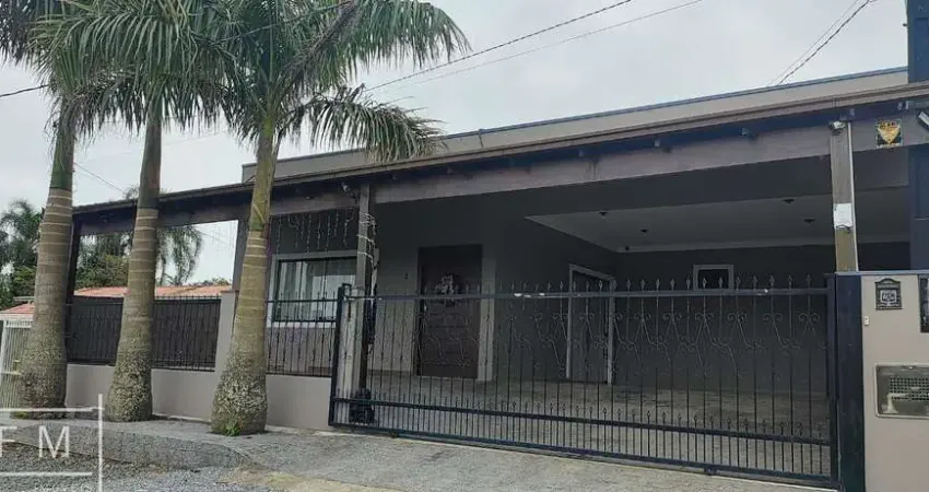 Casa com 3 quartos à venda na Rua Caetano Medeiros, 376, Tabuleiro, Barra Velha