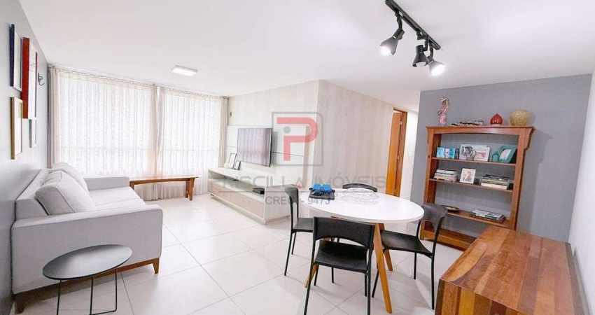 Apartamento todo projetado com 3 quartos a apenas 150m do mar no Bessa