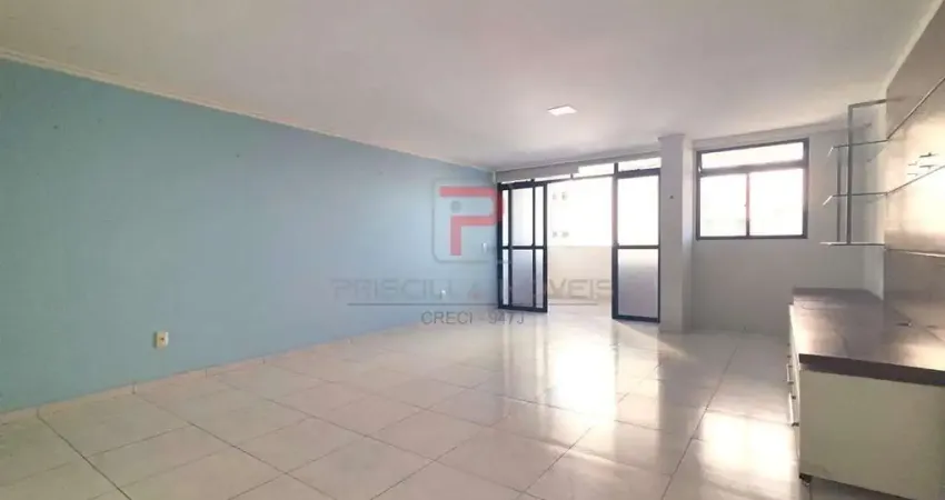 Apartamento de 125m² com 3 quartos no nobre bairro do Cabo Branco  -  João Pessoa