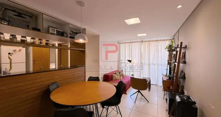 Apartamento com projetados a 50m da praia de manaíra com vista lateral para o mar!