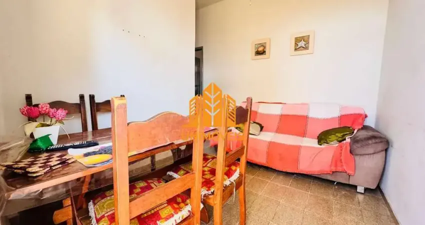 Apartamento de dois quartos na quadra da praia do forte em cabo frio
