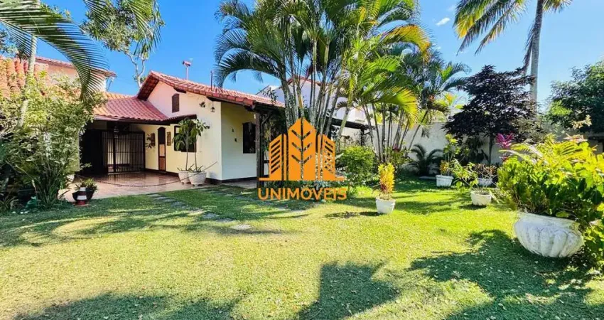 Casa em condomínio linear com dois quartos sendo uma suíte no Braga em Cabo Frio