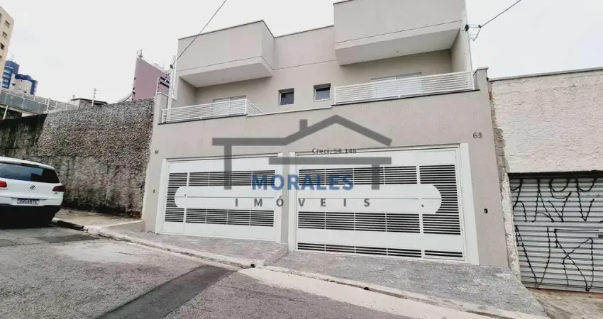 Sobrado à Venda no Bela Vista sendo 3 Dormitórios, 2 Vagas.