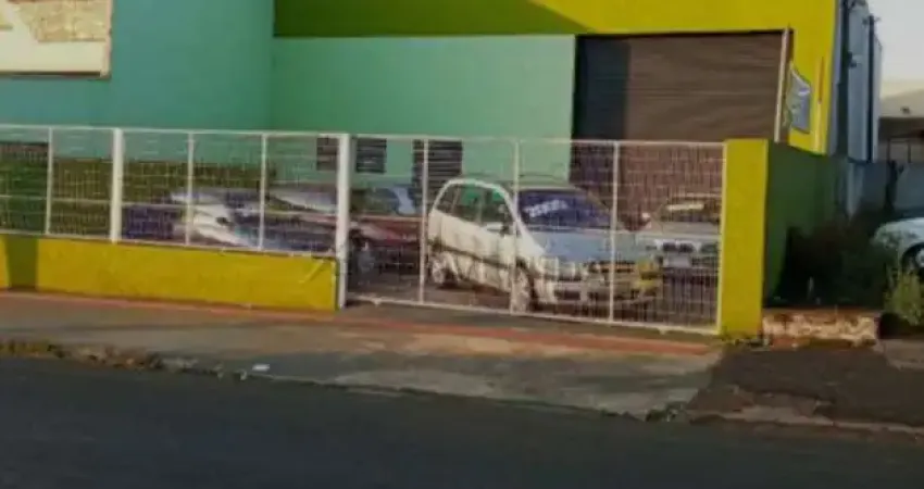Barracão / Galpão / Depósito à venda na Avenida Europa, --, Parque Residencial Joaquim Toledo Piza, Londrina