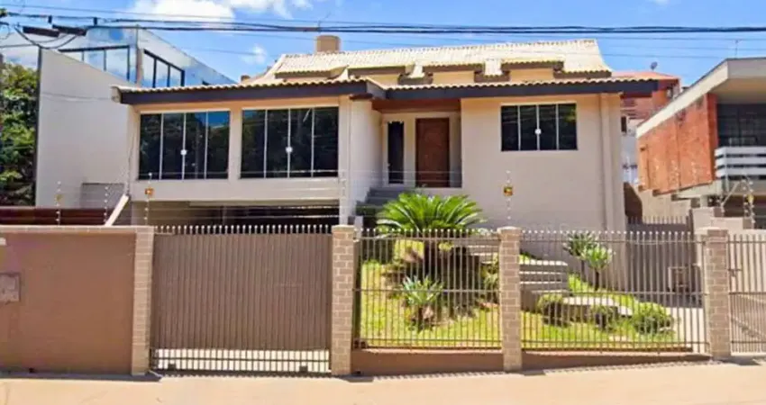 Casa com 5 quartos à venda na Júlio Estrela Moreira, --, Canaã, Londrina
