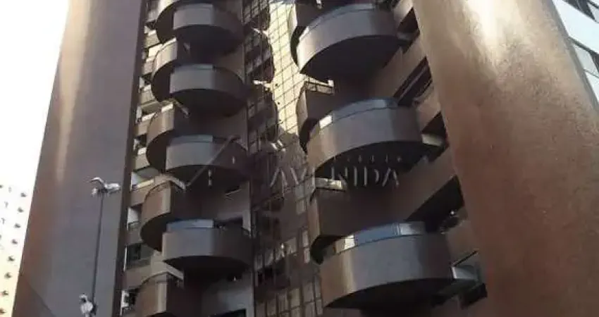Apartamento com 5 quartos para alugar na Rua Doutor Elias César, --, Caiçaras, Londrina