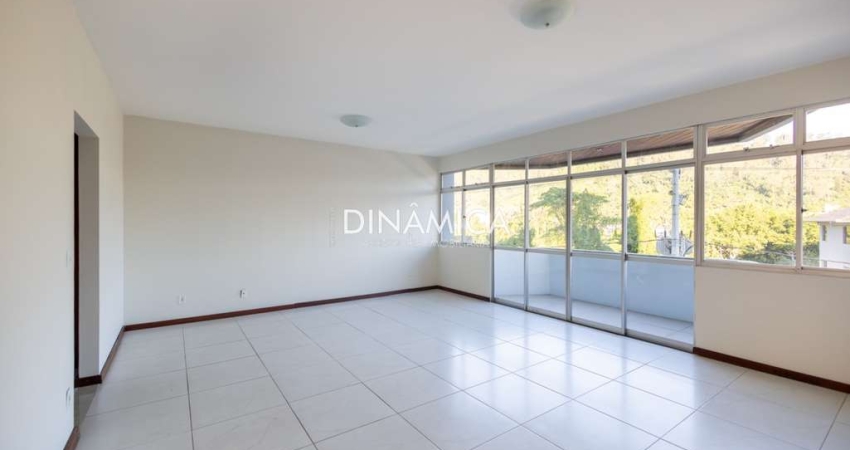 Apartamento com 3 quartos para alugar no Ponta Aguda, Blumenau 