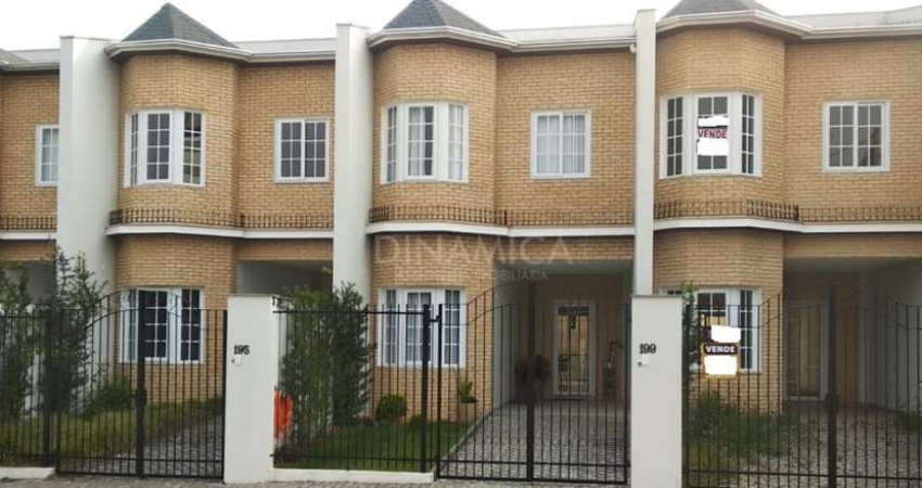 Casa com 3 quartos à venda na Rua Alfonso Souza e Silva, 203, Água Verde, Blumenau
