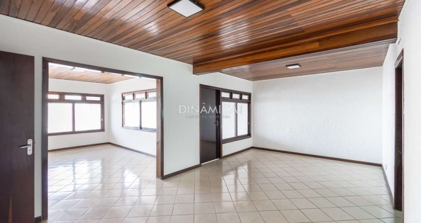 Casa comercial com 2 salas à venda na Rua Campos Novos, 104, Garcia, Blumenau