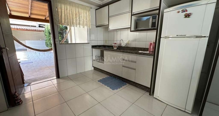 Casa com 2 quartos à venda na Rua Mara Aparecida Freitas, 299, Fidélis, Blumenau