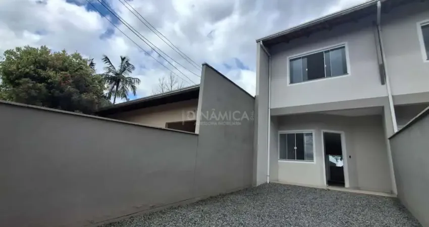 Casa com 3 quartos à venda na Rua Benedito Novo, 811, Água Verde, Blumenau