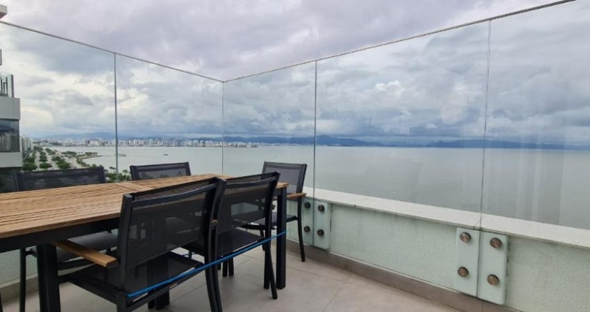 Ed. Andréia - Cobertura na Beira Mar Norte com 3 dormitório sendo 2 suites