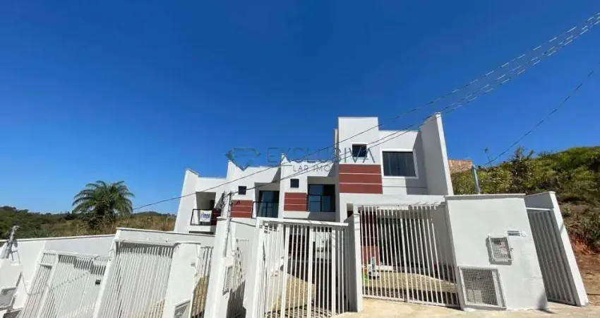 Casa para Venda em Santa Luzia, Novo Centro, 2 dormitórios, 1 banheiro, 1 vaga