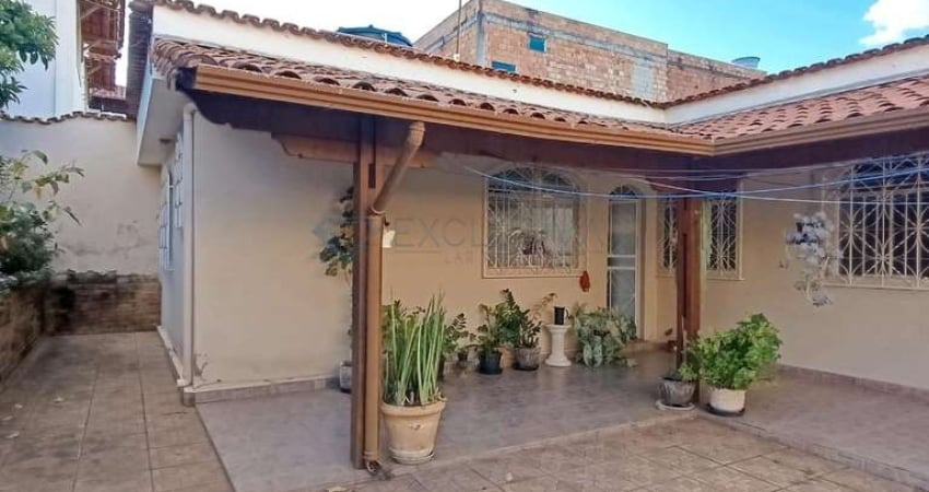 Casa para Venda em Belo Horizonte, Jardim Guanabara, 3 dormitórios, 1 banheiro, 2 vagas