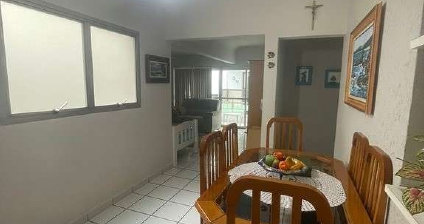 Apartamento de 2 dormitorios a venda no Guaruja.