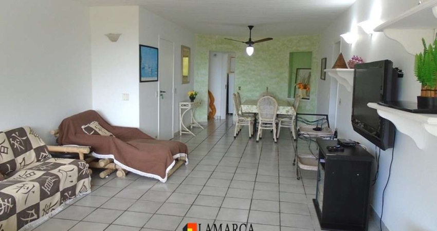 Apartamento com 3 quartos à venda na Rua Sorocotuba, Enseada, Guarujá