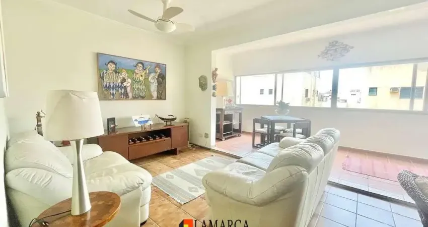 Cobertura duplex com 3 dts. a venda no Guaruja