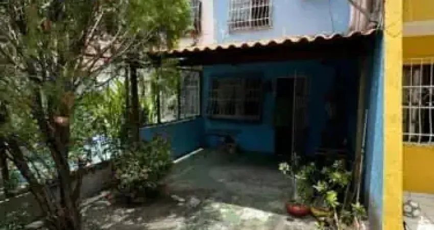 Casa em condomínio fechado com 3 quartos à venda no Stella Maris, Salvador 