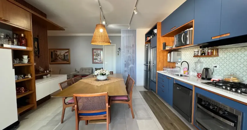 Apartamento à venda em ubatuba com 3 quartos 2 garagens e com móveis bons na praia do itaguá