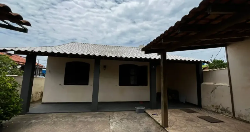 Casa com 3 quartos à venda na Rua Santa Amélia, 05, Praia Linda, São Pedro da Aldeia