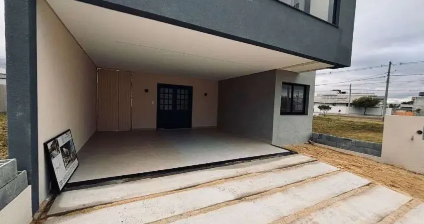 Casa com 4 quartos à venda na Rua Padre Eugênio, Jardim Jacinto, Jacareí