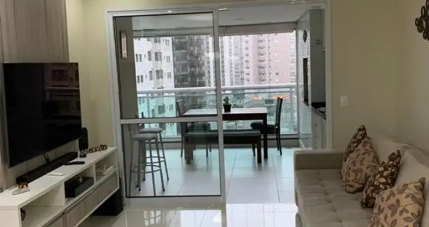 Apartamento a venda 3 Dorms 1 suíte 103m² - 2 vagas - Guarujá - SP.