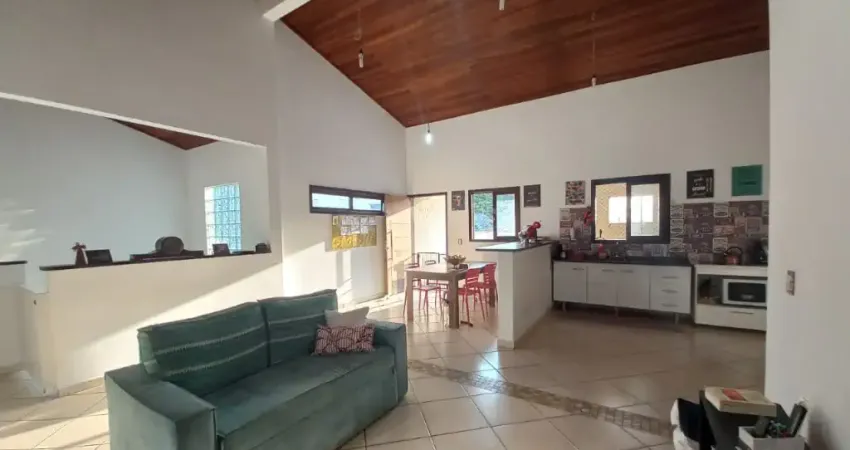 Sobrado à venda 5 Quartos 290m² no Bairro Santa Paula, em São Caetano do Sul.