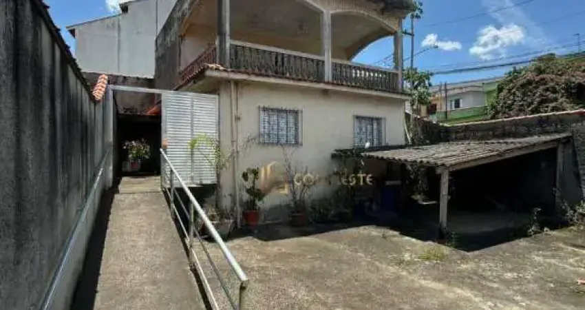 Sobrado com 3 dormitórios à venda, 190 m² por R$ 499.999,99 - Itaquera - São Paulo/SP