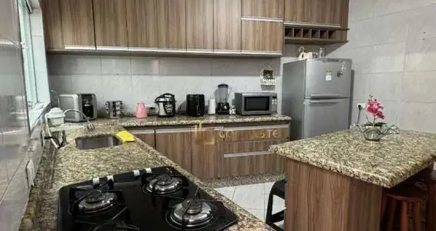 Sobrado com 2 dormitórios na região da Cidade Líder / Jardim Eliane – 2 Suítes, 2 Vagas e Cozinha Planejada