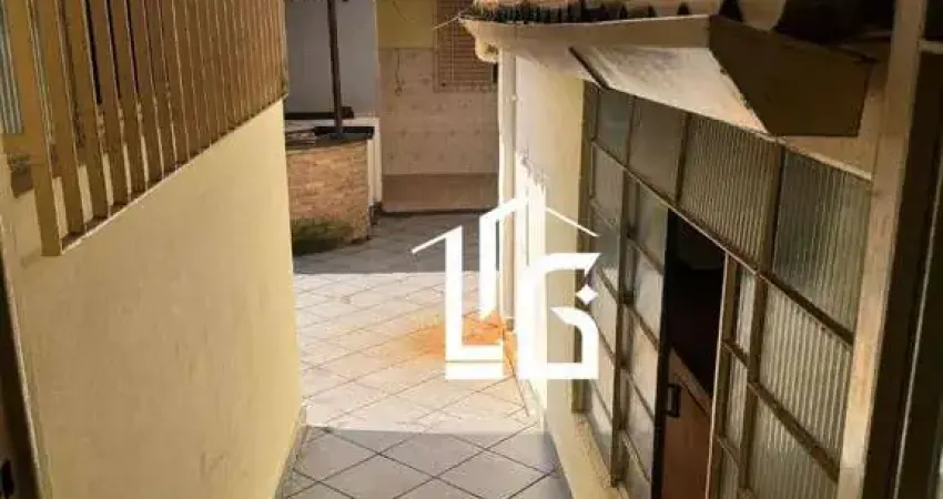 Casa com 4 dormitórios à venda, 250 m² por R$ 750.000 - Jardim Vila Formosa