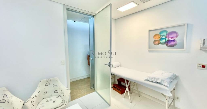 Sala comercial com 2 salas à venda na Avenida Vereador José Diniz, 3457, Campo Belo, São Paulo